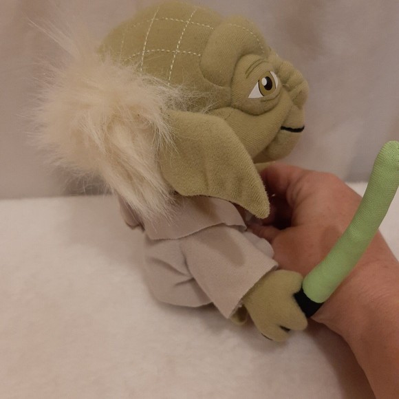 Star Wars Yoda With Lightsaber 7" Plush Stuffed Animal Toy Comic Images - Picture 3 of 16